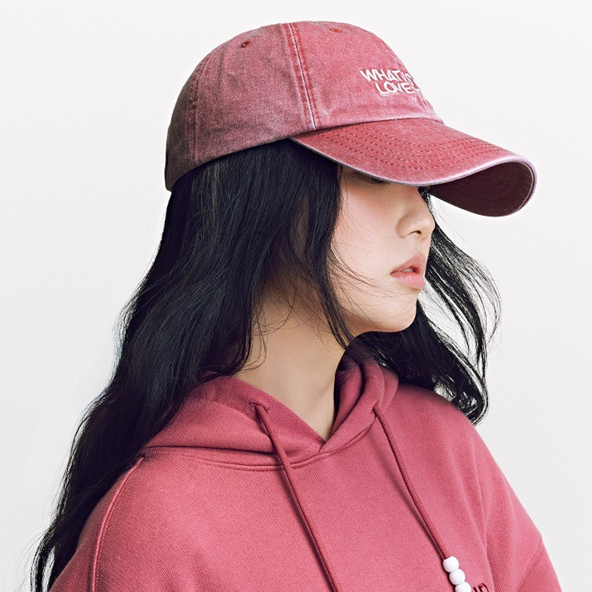 Gorra BTS What Is Your Love Song? Rosa Vintage – Ajustable  💗🎵