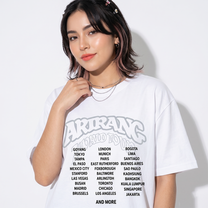 Playera Oversize Blanca BTS Arirang Tour – Diseño Kpop Ciudades 🔥💜