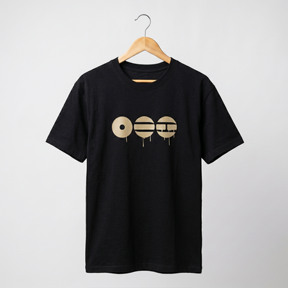 Playera Oversize Negra BTS Minimalista – Diseño Kpop Urbano 🔥💜